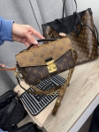 Сумка женская Louis Vuitton Артикул LUX-114814. Вид 2