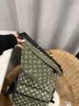 Сумка-слинг Louis Vuitton Артикул LUX-114829. Вид 1