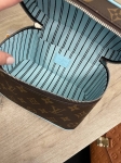 Несессер  Nice mini из вощеной канвы Monogram Macassar Louis Vuitton Артикул LUX-114838. Вид 5