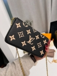 Сумка женская  Louis Vuitton Артикул LUX-115088. Вид 4