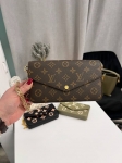 Сумка женская  Louis Vuitton Артикул LUX-115083. Вид 1