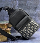 Сумка-слинг  Christian Dior Артикул LUX-115167. Вид 3