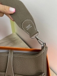 Сумка женская Evelyne 29 cm Clemence leather  Hermes Артикул LUX-115459. Вид 7