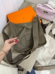 Сумка женская Evelyne 29 cm Clemence leather  Hermes Артикул LUX-115457. Вид 1