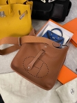 Сумка женская Evelyne 29 cm Clemence leather  Hermes Артикул LUX-115456. Вид 1