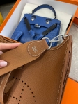 Сумка женская Evelyne 29 cm Clemence leather  Hermes Артикул LUX-115456. Вид 6