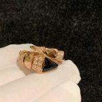 Кольцо Serpenti — это ювелирное изделие в дизайне бренда, вдохновлённое образом змеи  Bvlgari Артикул LUX-116353. Вид 2