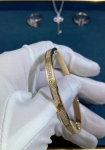 Браслет LOVE Cartier Артикул LUX-116425. Вид 6