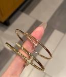 Браслет Juste un Clou 18 карат, 14 бриллиантов классической огранки  Cartier Артикул LUX-116581. Вид 4