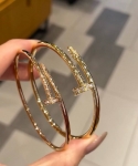Браслет Juste un Clou 18 карат, 14 бриллиантов классической огранки  Cartier Артикул LUX-116581. Вид 5