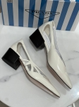 Туфли  Prada Артикул LUX-116576. Вид 2