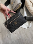 Сумка женская  Chanel Артикул LUX-116723. Вид 1