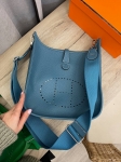 Сумка женская Evelyne 29 cm Clemence leather Hermes Артикул LUX-116743. Вид 1