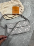 Сумка женская  Louis Vuitton Артикул LUX-116858. Вид 2