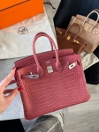 Сумка женская Birkin, 25, PHW Crocodile Porosus Hermes Артикул LUX-116923. Вид 1