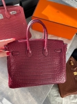 Сумка женская Birkin, 25, PHW Crocodile Porosus Hermes Артикул LUX-116926. Вид 2