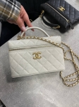 Сумка женская  Chanel Артикул LUX-117158. Вид 1