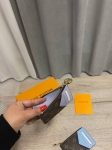 Картхолдер Louis Vuitton Артикул LUX-117349. Вид 4