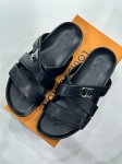 Шлепанцы Louis Vuitton Артикул LUX-117463. Вид 1