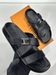 Шлепанцы Louis Vuitton Артикул LUX-117463. Вид 3
