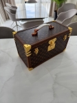 Сундук для ванных принадлежностей Louis Vuitton Артикул LUX-117920. Вид 2