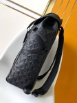 Рюкзак  Louis Vuitton Артикул LUX-118008. Вид 3