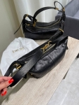 Сумка женская D-Journey из телячьей кожи с узором Flat Macrocannage Christian Dior Артикул LUX-118286. Вид 2