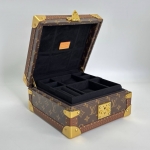 Шкатулка Joaillerie для ювелирных украшений  Louis Vuitton Артикул LUX-118290. Вид 1