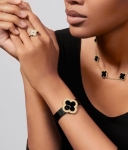 Кольцо из коллекции Vintage Alhambra Van Cleef Артикул LUX-118984. Вид 1