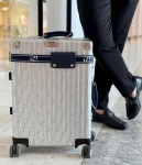 Чемодан в ручную кладь Fendi Артикул LUX-119034. Вид 2
