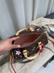 Сумка женская Louis Vuitton Артикул LUX-120548. Вид 5