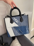 Сумка женская Dolce & Gabbana Артикул LUX-121665. Вид 3