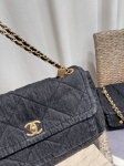 Сумка женская  Chanel Артикул LUX-121693. Вид 2