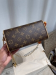 Сумка женская Louis Vuitton Артикул LUX-122033. Вид 4