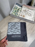 Платок Valentino Артикул LUX-122237. Вид 1