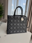Сумка женская Christian Dior Артикул LUX-122377. Вид 1