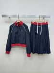Костюм женский Moncler Артикул LUX-122469. Вид 2
