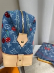 Косметичка Louis Vuitton Артикул LUX-122512. Вид 6