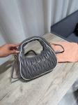 Сумка женская 23 cm  Miu Miu Артикул LUX-122740. Вид 4