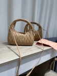 Сумка женская 25 cm Miu Miu Артикул LUX-122739. Вид 1
