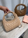 Сумка женская 25 cm Miu Miu Артикул LUX-122739. Вид 2