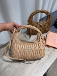 Сумка женская 25 cm Miu Miu Артикул LUX-122739. Вид 3