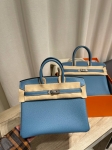 Сумка женская  Birkin 25, Togo, РHW Hermes Артикул LUX-122813. Вид 2