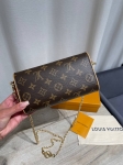 Сумка женская Louis Vuitton Артикул LUX-122942. Вид 3