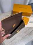 Сумка женская Louis Vuitton Артикул LUX-122942. Вид 6