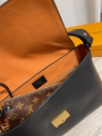 Сумка женская Louis Vuitton Артикул LUX-122941. Вид 2
