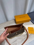Сумка женская Louis Vuitton Артикул LUX-122940. Вид 3