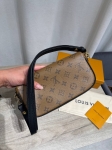 Сумка женская Louis Vuitton Артикул LUX-122939. Вид 3