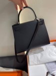Сумка женская  Kelly, 28, PHW Epsom leather  Hermes Артикул LUX-123181. Вид 6