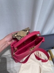 Сумка женская Capucines  Louis Vuitton Артикул LUX-123303. Вид 5